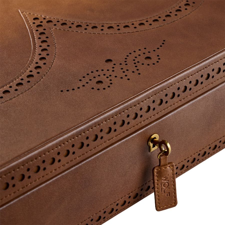 Boîte à montres Wolf 1834, collection Brogue - Esthétique vintage et intemporelle des célèbres chaussures britanniques « brogue » - Revetement haut de gamme effet cuir patiné - Dix emplacements