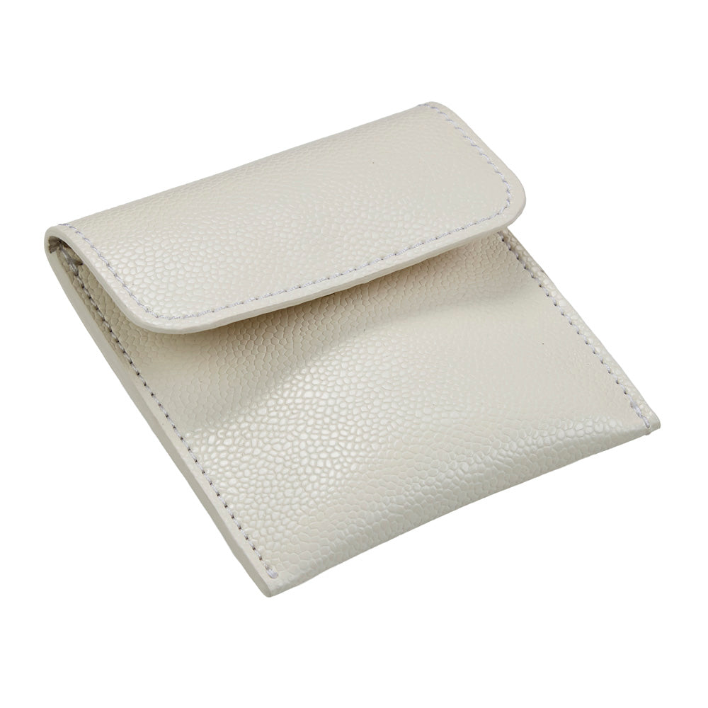 Zoom sur la pochette amovible de la boîte à bijoux Wolf 1834 Lauren -  Coloris Ivoire