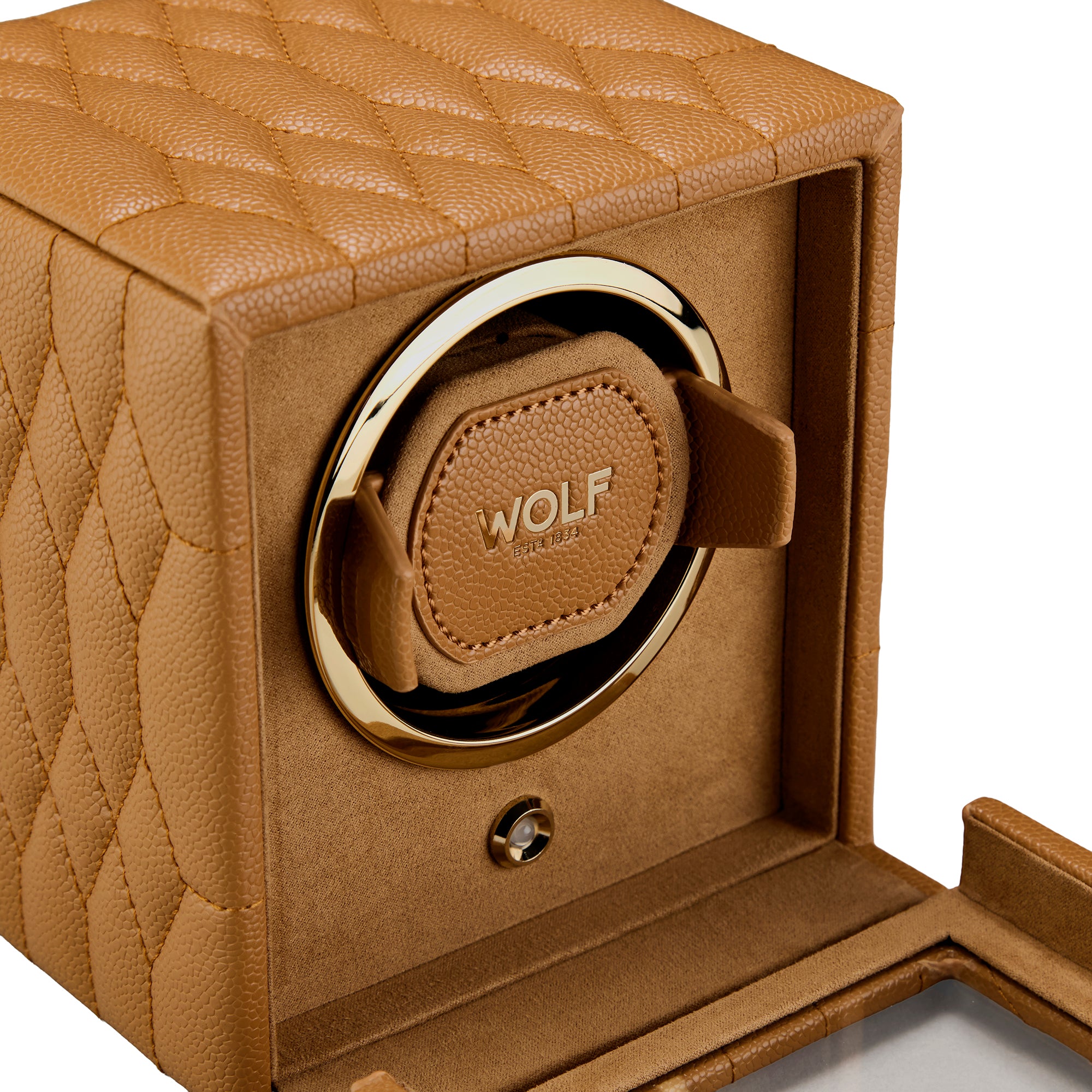 Vue zoomée sur le coussin lock-in du remontoir Wolf 1834 Lauren -  Coloris caramel