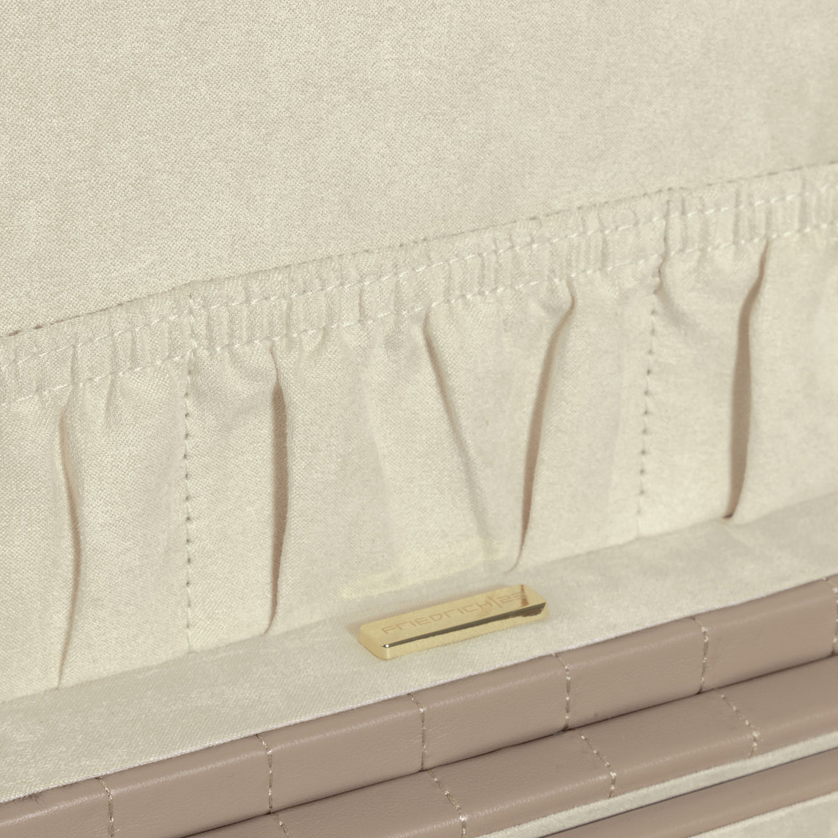 Boîte à bijoux matelassé | Saphira | Taupe