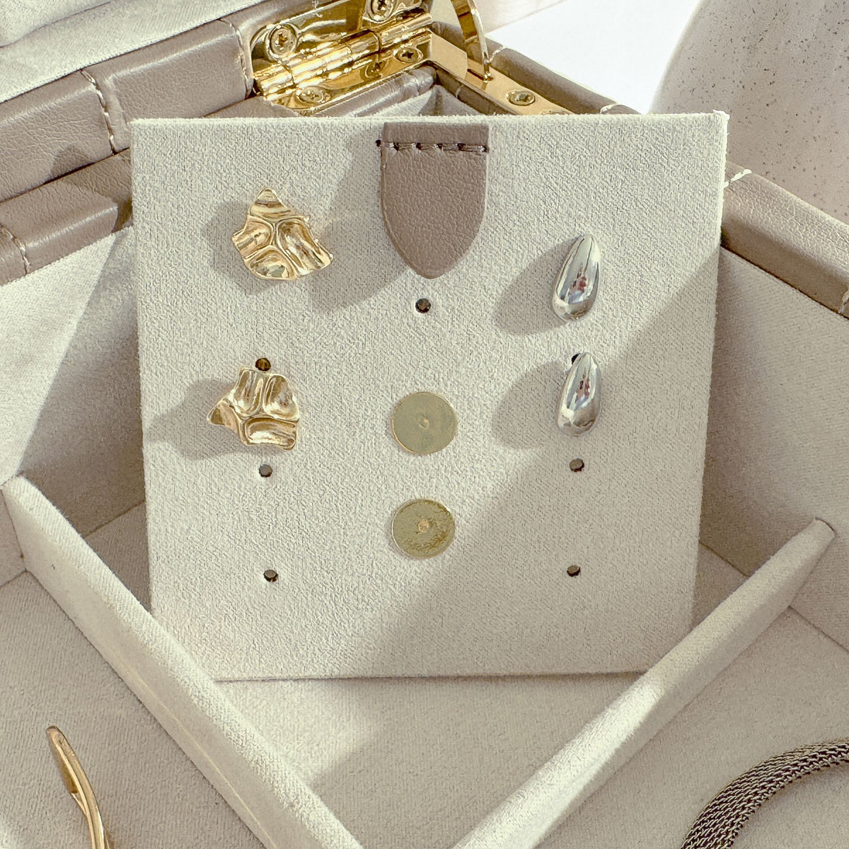 Boîte à bijoux matelassé | Saphira | Taupe