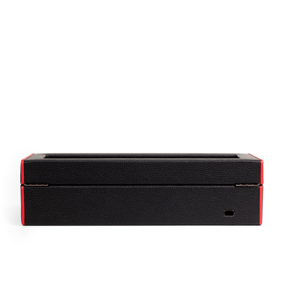 Boîte à montre vitrée en cuir noir avec passepoil rouge Maranello, cinq emplacements. Vue de dos, avec ouverture pour passage de cable montre connectée, sur fond blanc