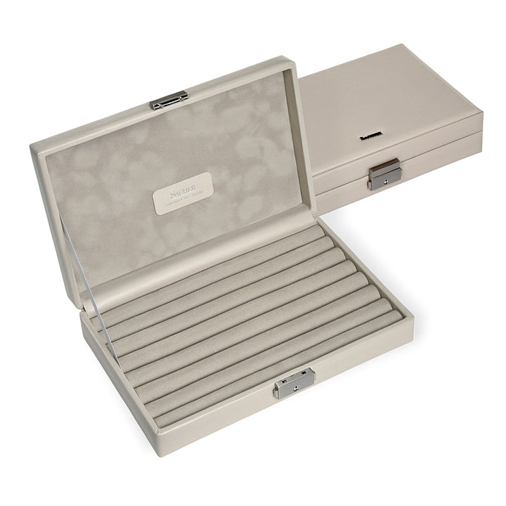 boite à bijoux gris clair