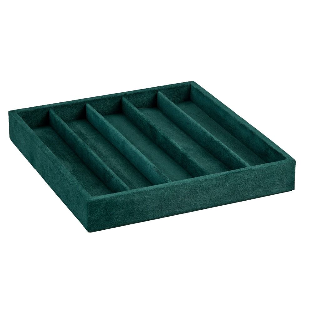 Coffre fort biométrique et remontoir huit emplacements de la collection The Den, manufacture Wolf 1834, coloris vert. Zoom sur un compartiment à bijoux