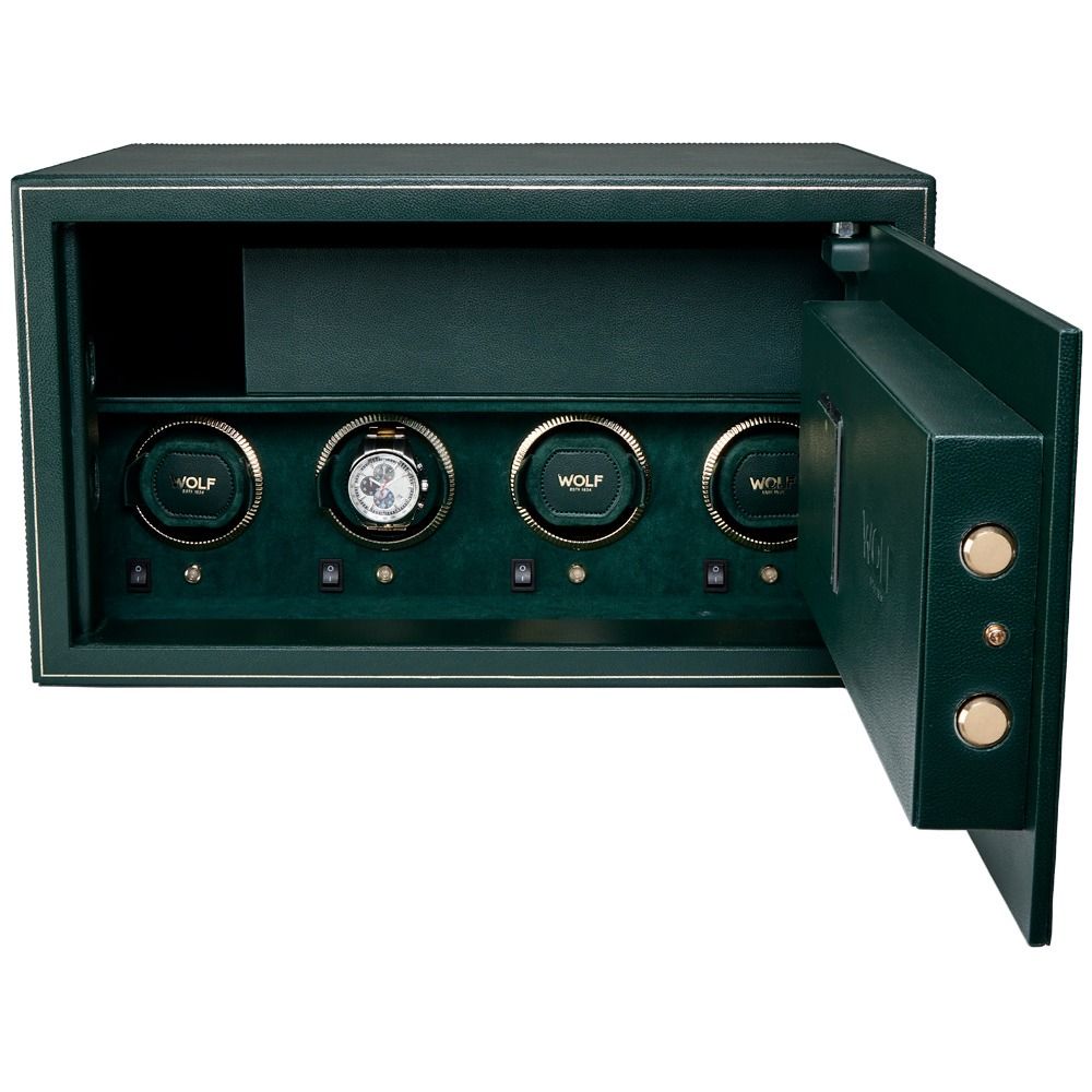 Coffre fort biométrique et remontoir quatre emplacements de la collection The Den, manufacture Wolf 1834, coloris vert. Vue ouverte, avec une montre intégrée dans un des emplacements du remontoir