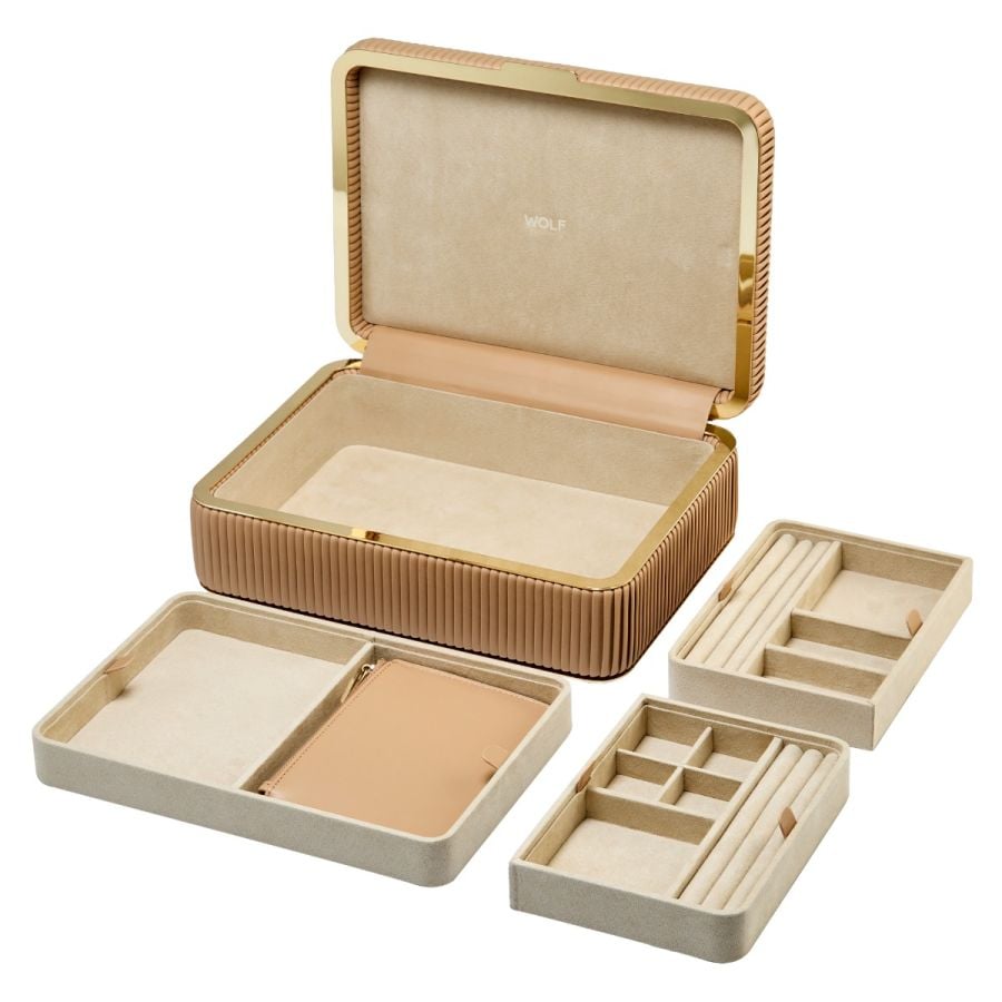 Coffret à bijoux beige clair à rayures  boite élégante pour femme avec détails dorés