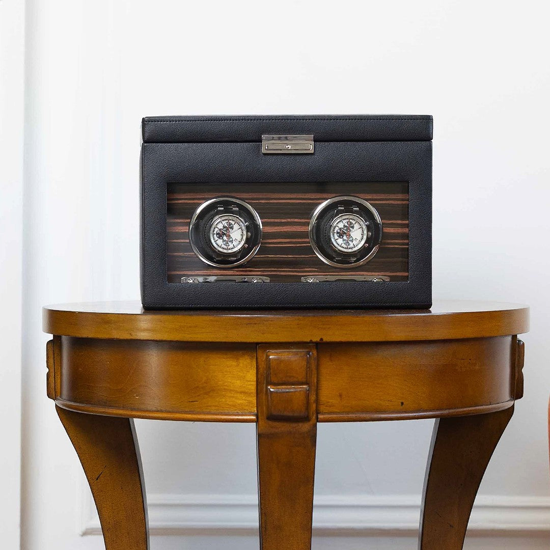 Remontoir à montres automatiques de la marque WOLF en cuir noir, 